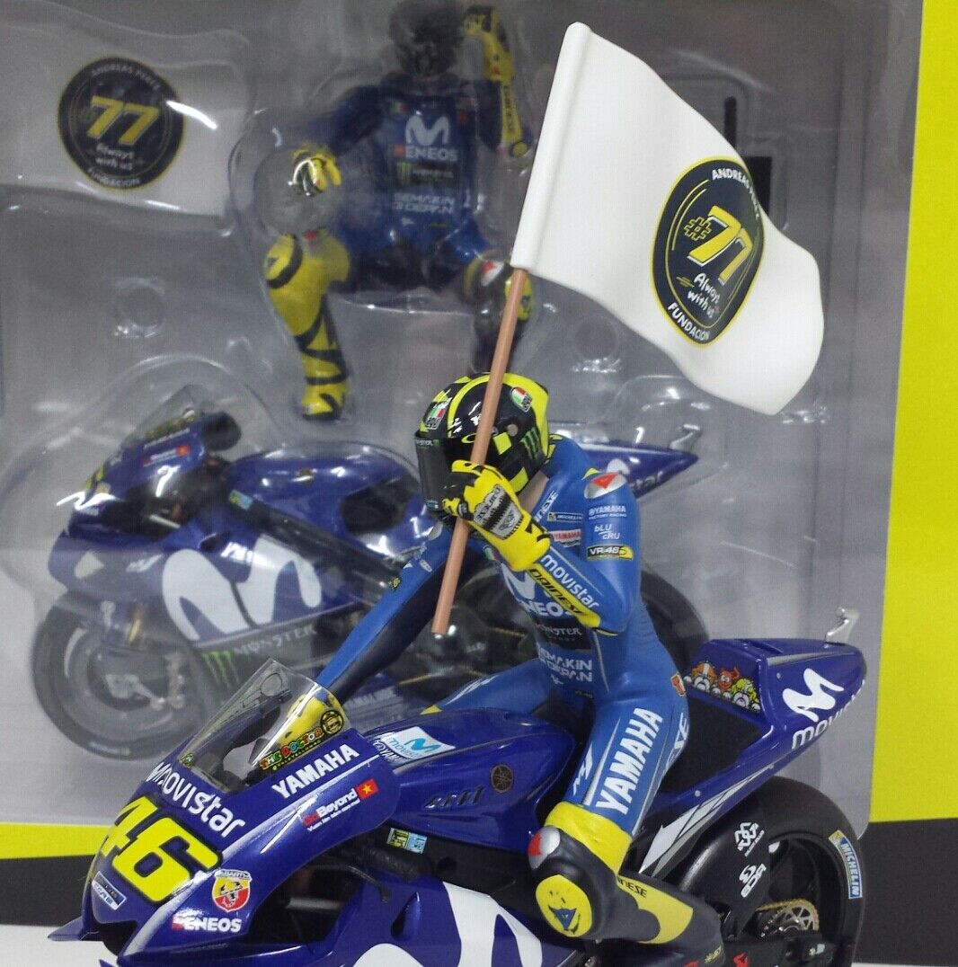 Yamaha YZR-M1 Movistar Yamaha Valentino Rossi MotoGP Catalunyia 2018 w/ Figurine,Flag (Diecast Car) - HobbySearch Diecast Car Store