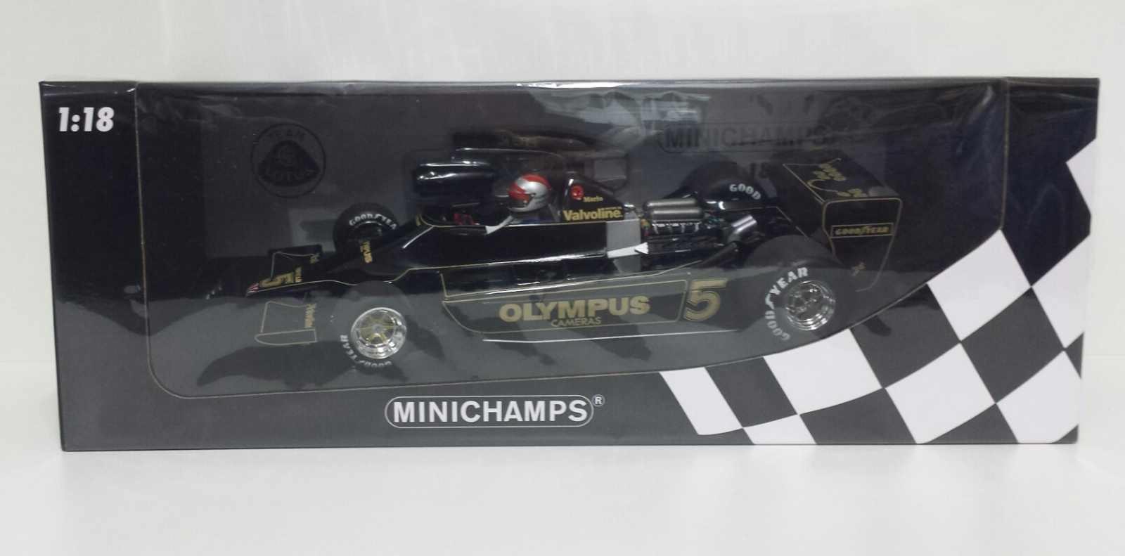 MINICHAMPS 1/18 MARIO ANDRETTI MODEL LOTUS FORD 79 F1 WORLD CHAMPION 1978