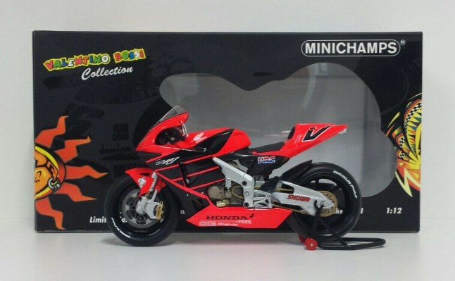 minichamps-valentino-rossi-1-12-modellino-honda-hrc-summer-testbike-2001-new-13