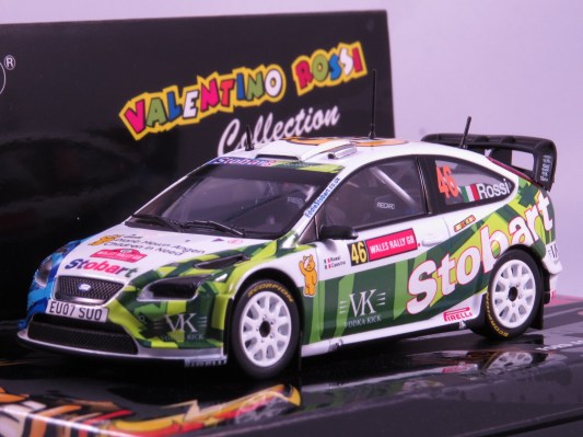minichamps-valentino-rossi-1-43-ford-focus-wrc-stobart-wales-rally-2008-1008-pz-(1)