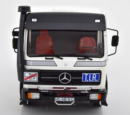 modellino-camion-scala-1-18-mercedes-ng-1632-bianco-rosso-1973-road-kings-new-4