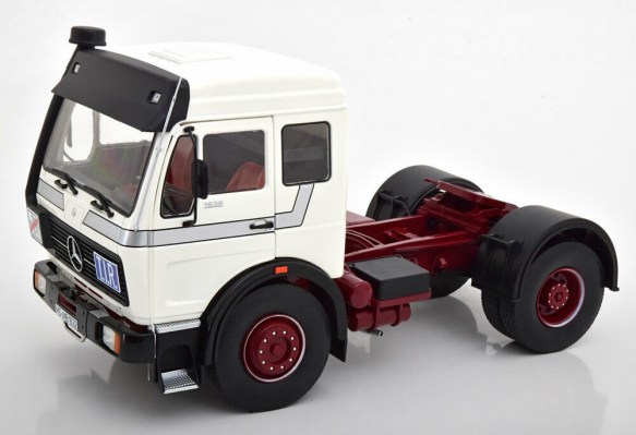 modellino-camion-scala-1-18-mercedes-ng-1632-bianco-rosso-1973-road-kings-new