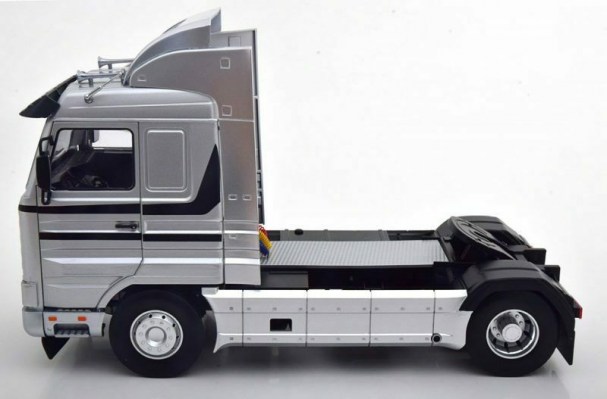 road-kings-1-18-modellino-diecast-camion-scania-143m-streamline-1995-silver-nero-4