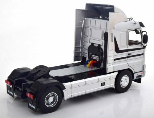 road-kings-1-18-modellino-diecast-camion-scania-143m-streamline-1995-silver-nero-5