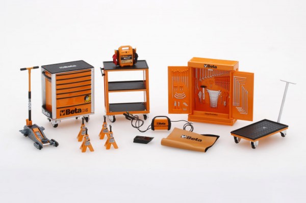 true-scale-miniatures-1-18-tsm-accessori-garage-beta-tool-kit-per-diorama-auto-(2)